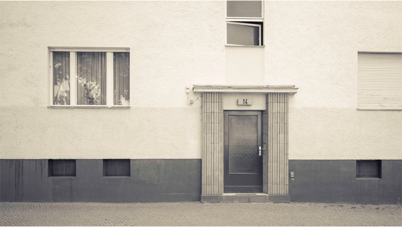 No One Is Happy And No One Has Woes [&copy; Robert Berghoff]