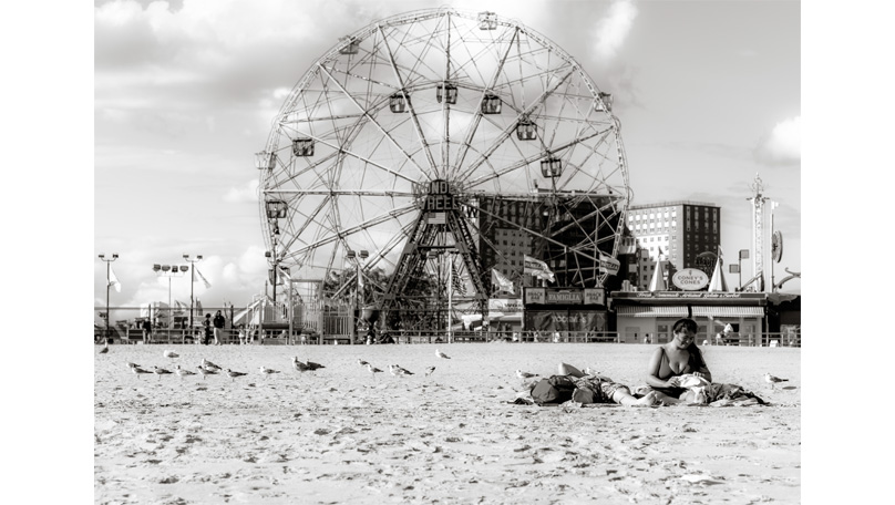 Coney Island Revisited [&copy; Robert Berghoff]